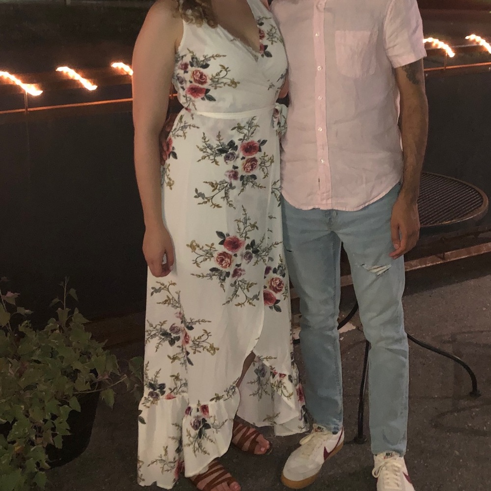 Boo Hoo Maxi Wrap Dress in floral White